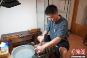 太康成都“90后”小伙“十年磨一剑”：从爱好者到守艺人 传播中国文化